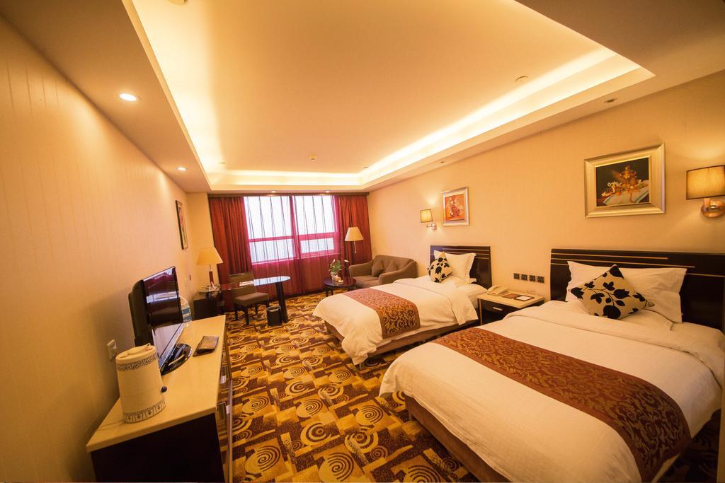 Jingzhou International Hotel สือเจียจวง ภายนอก รูปภาพ