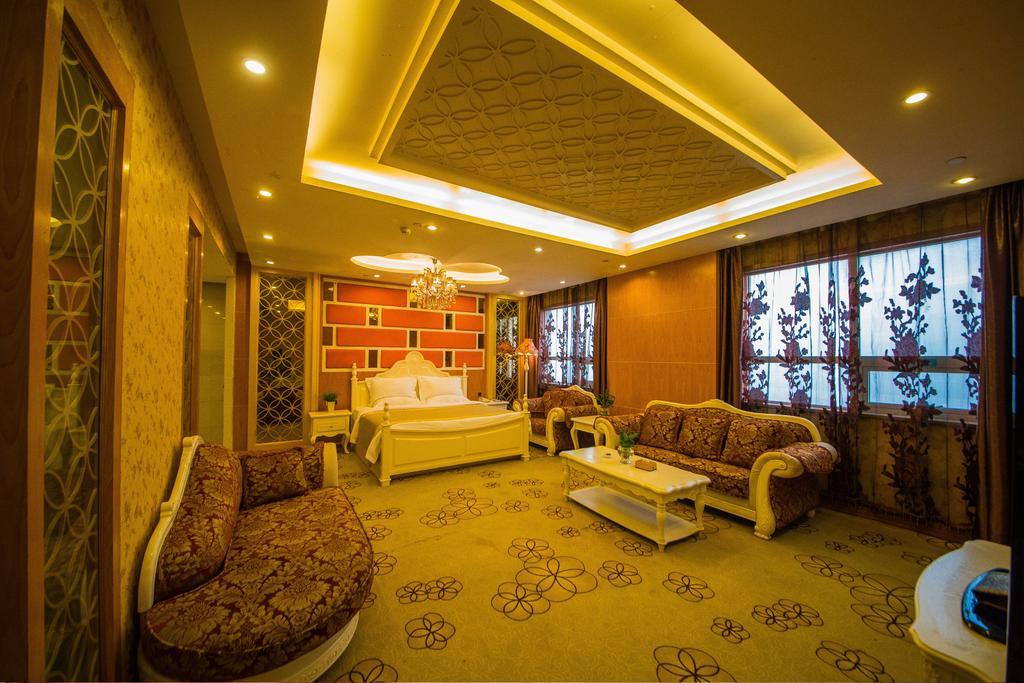 Jingzhou International Hotel สือเจียจวง ภายนอก รูปภาพ