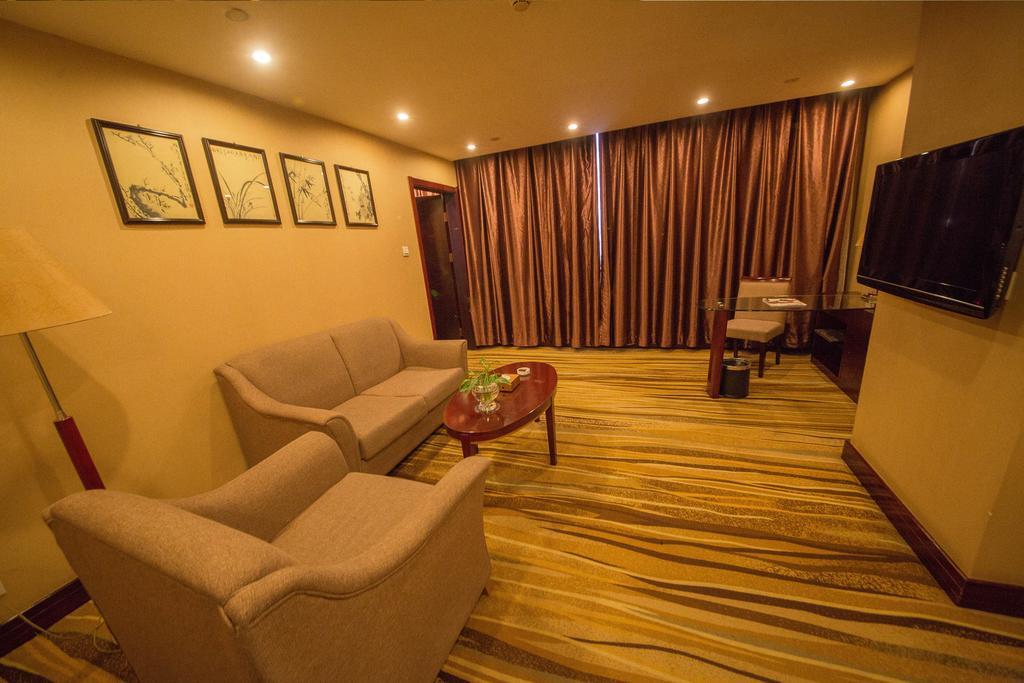 Jingzhou International Hotel สือเจียจวง ภายนอก รูปภาพ