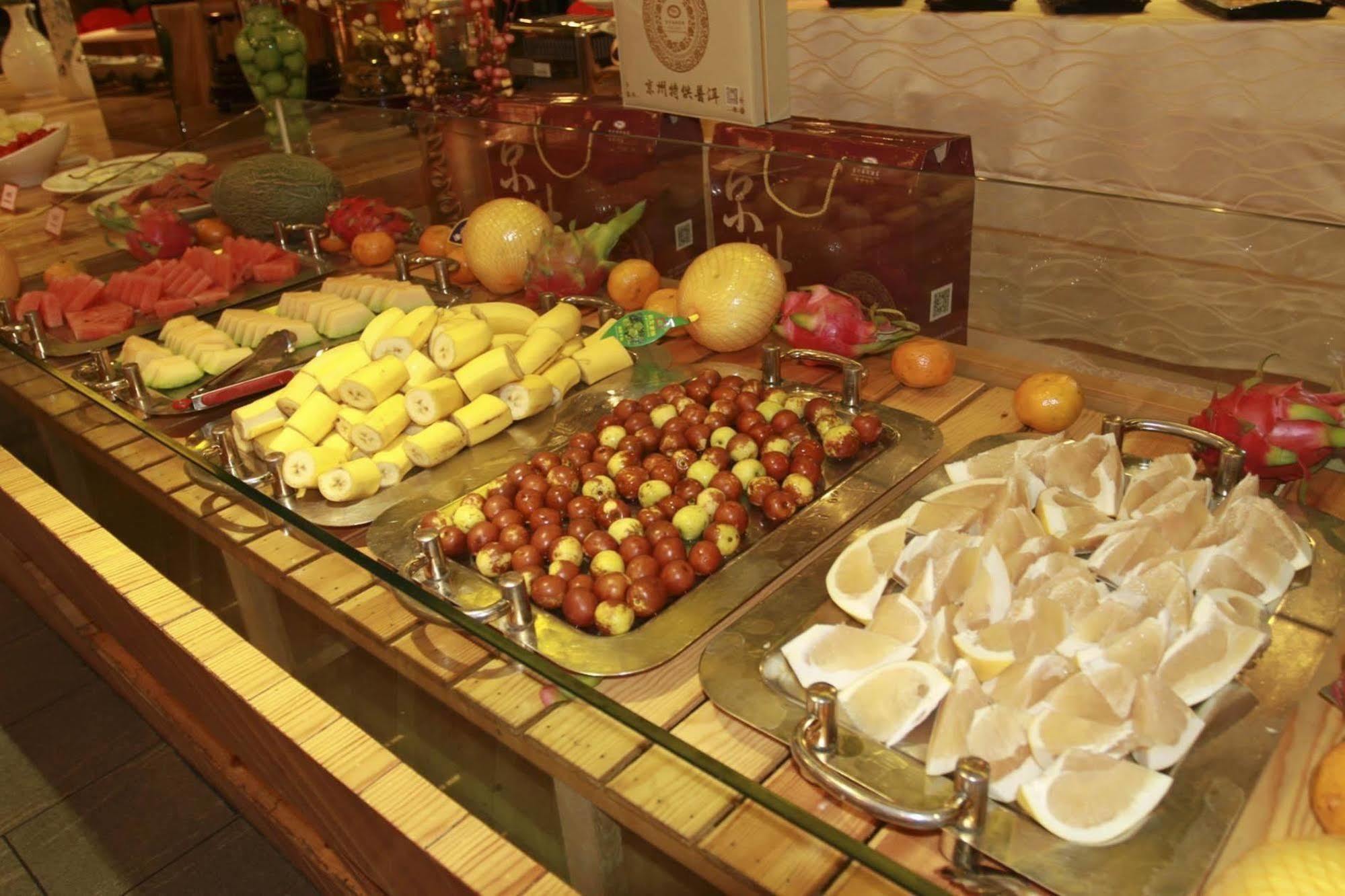 Jingzhou International Hotel สือเจียจวง ภายนอก รูปภาพ