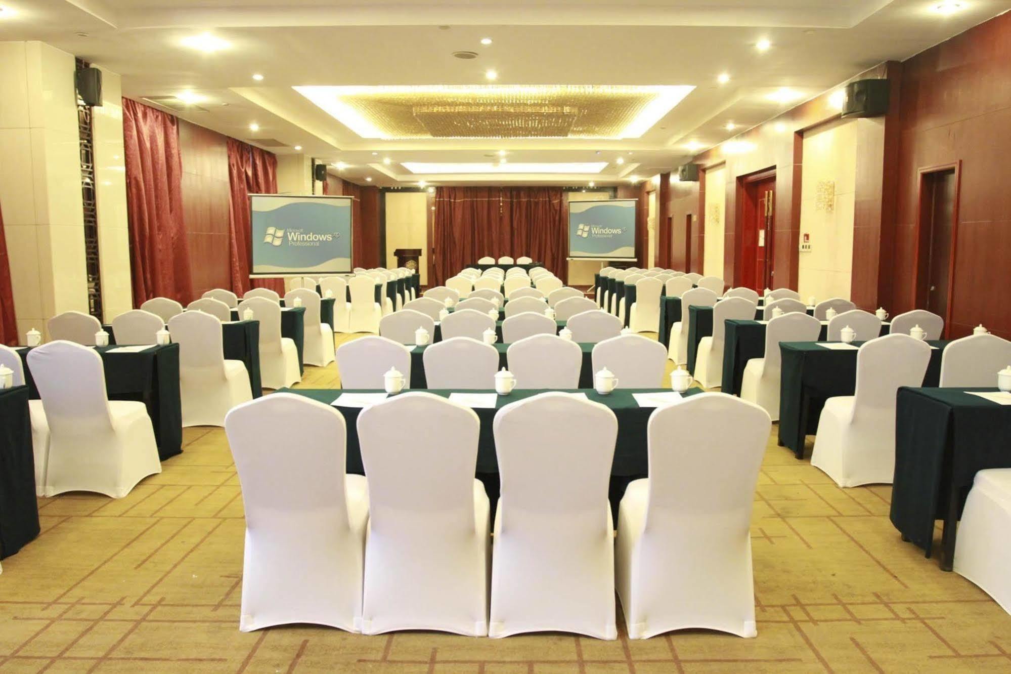 Jingzhou International Hotel สือเจียจวง ภายนอก รูปภาพ