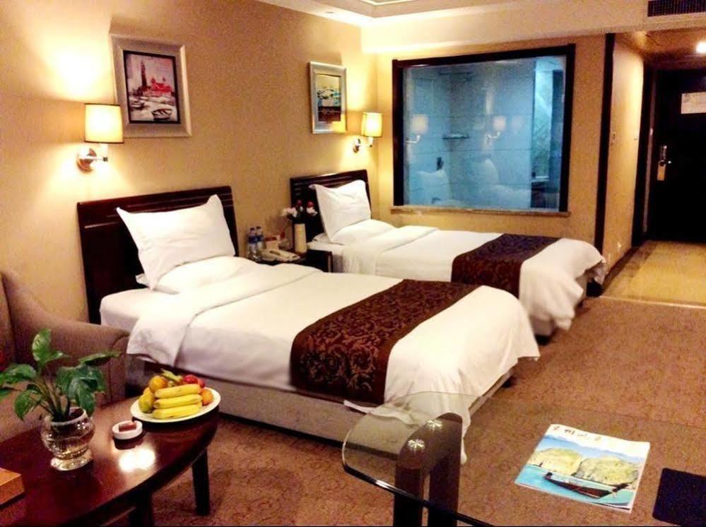 Jingzhou International Hotel สือเจียจวง ภายนอก รูปภาพ