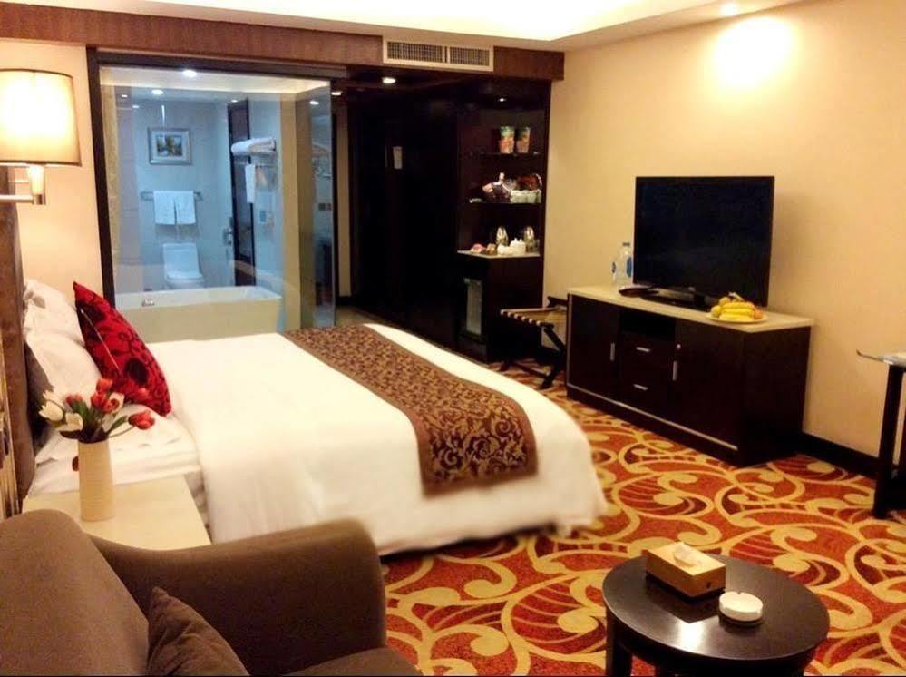 Jingzhou International Hotel สือเจียจวง ภายนอก รูปภาพ