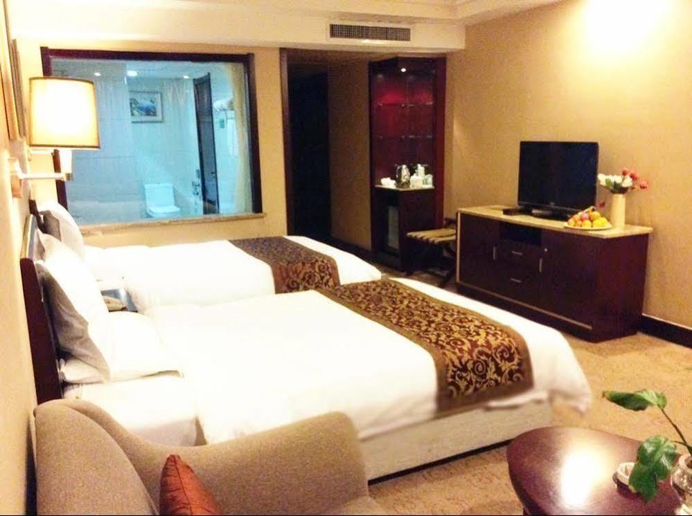 Jingzhou International Hotel สือเจียจวง ภายนอก รูปภาพ