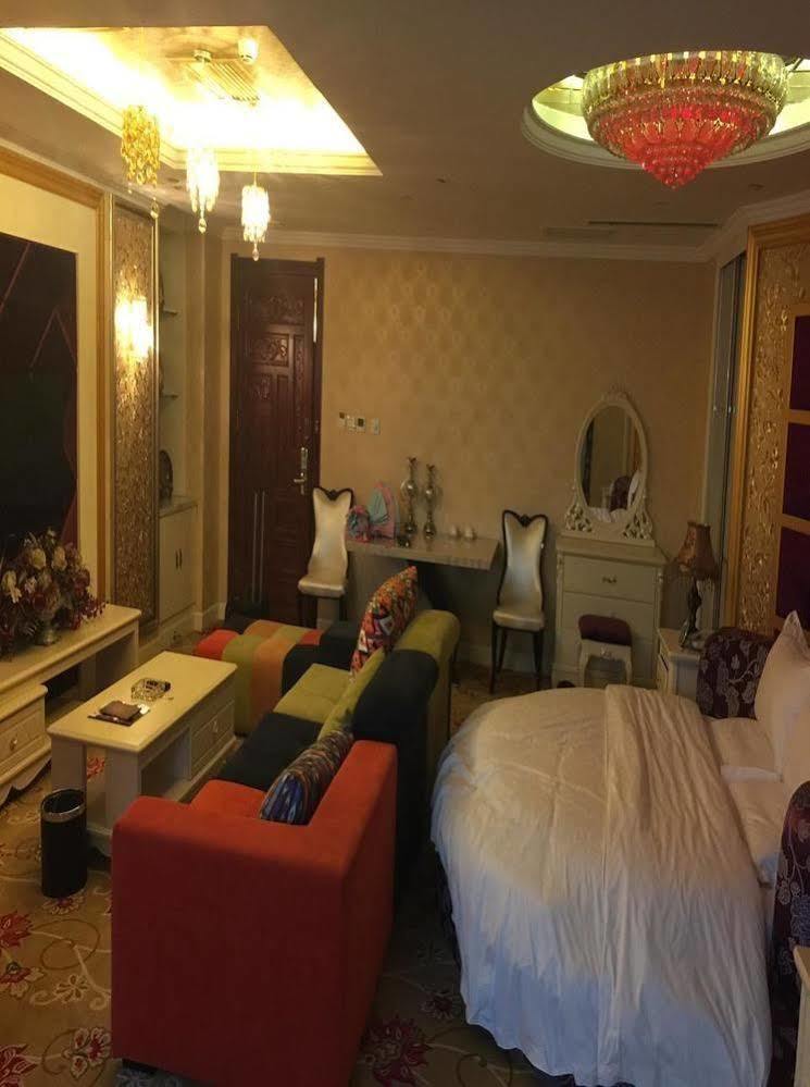 Jingzhou International Hotel สือเจียจวง ภายนอก รูปภาพ